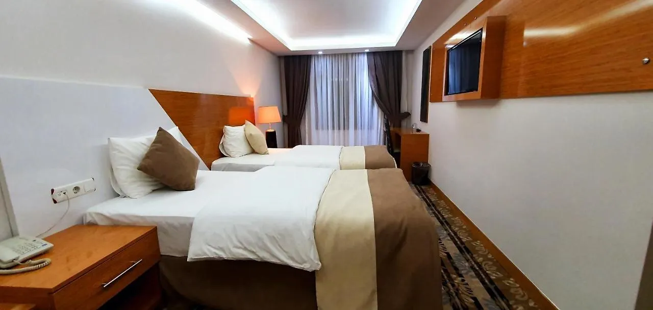 Bulvar Hotel Esmirna