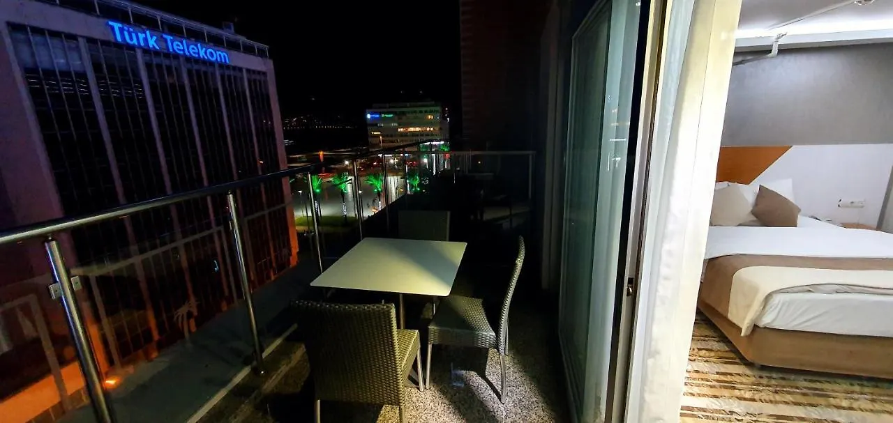 Bulvar Hotel İzmir